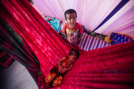  Support vulnerable victims of Nepal's earthquake